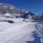 Maison Neige Et Soleil *