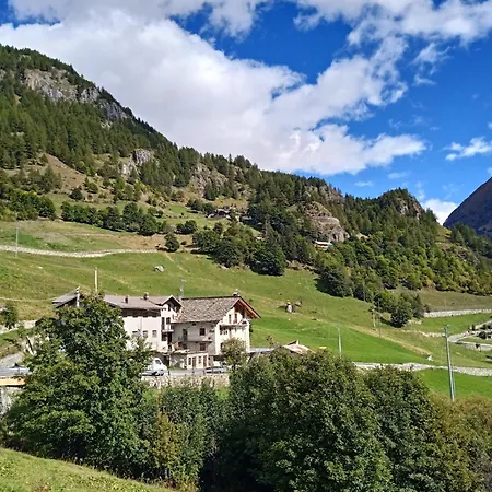 Maison Neige Et Soleil Апартаменты *